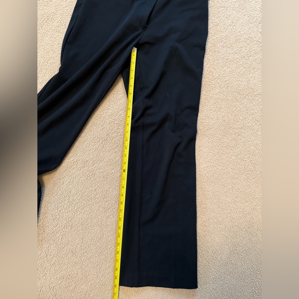 Loft Outlet | Black Curvy Dress Trouser Pants | Size 6 - Picture 4 of 8